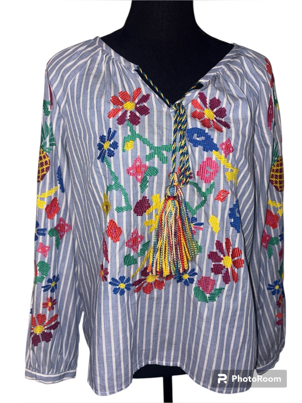Skies are Blue boho-style peasant blouse SZ SM Embroidery